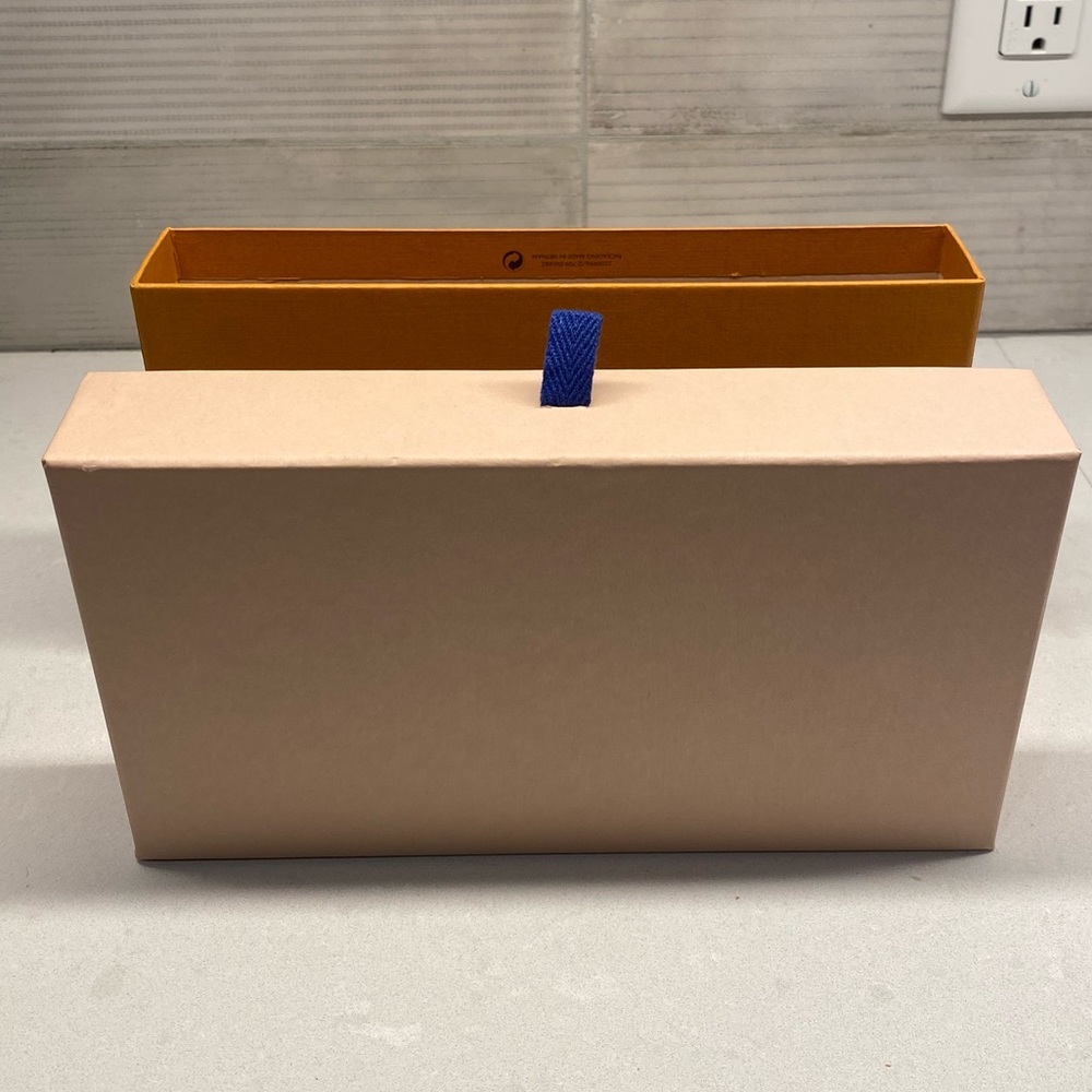 Louis Vuitton - original box for wallet - Picture 3 of 4